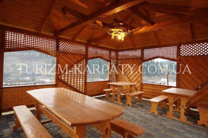 Відпочинок У Пронів Hotell Slavske Exteriör bild